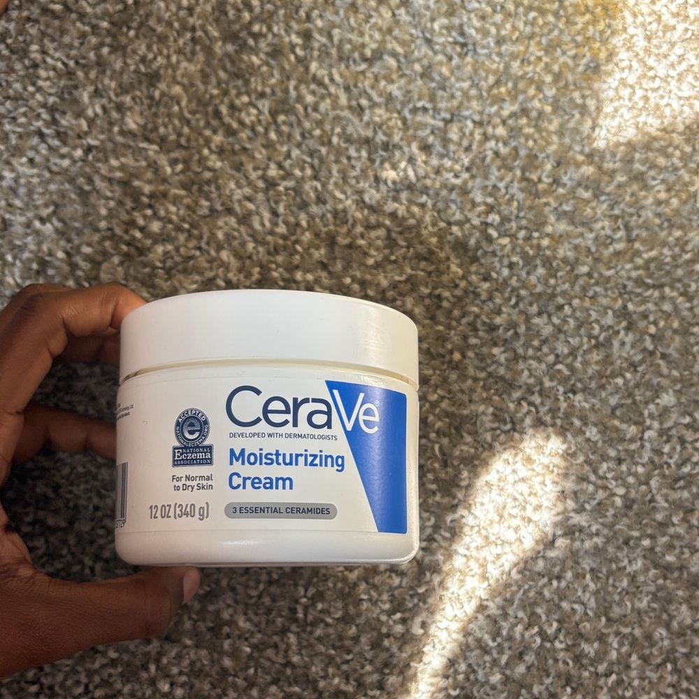 CeraVe Moisturizing Cream